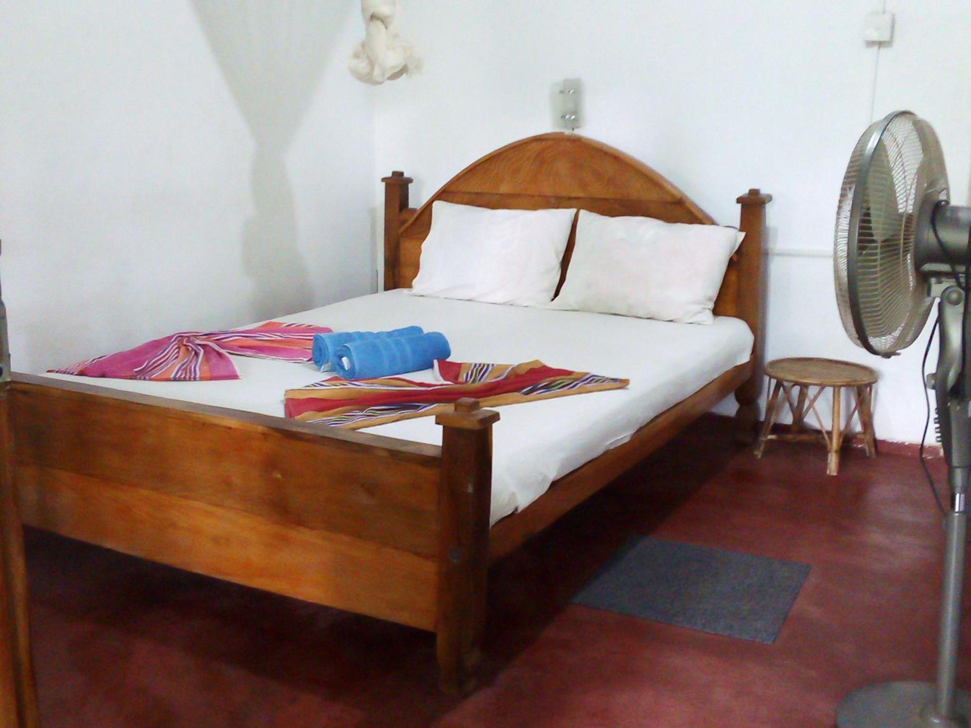 Bandula Home Stay Sigiriya Værelse billede